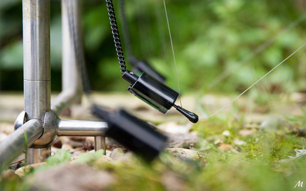 Black Bobbin - Korda - immagine 2