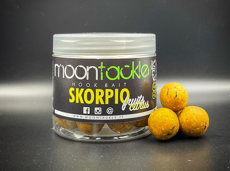 MoonTackle